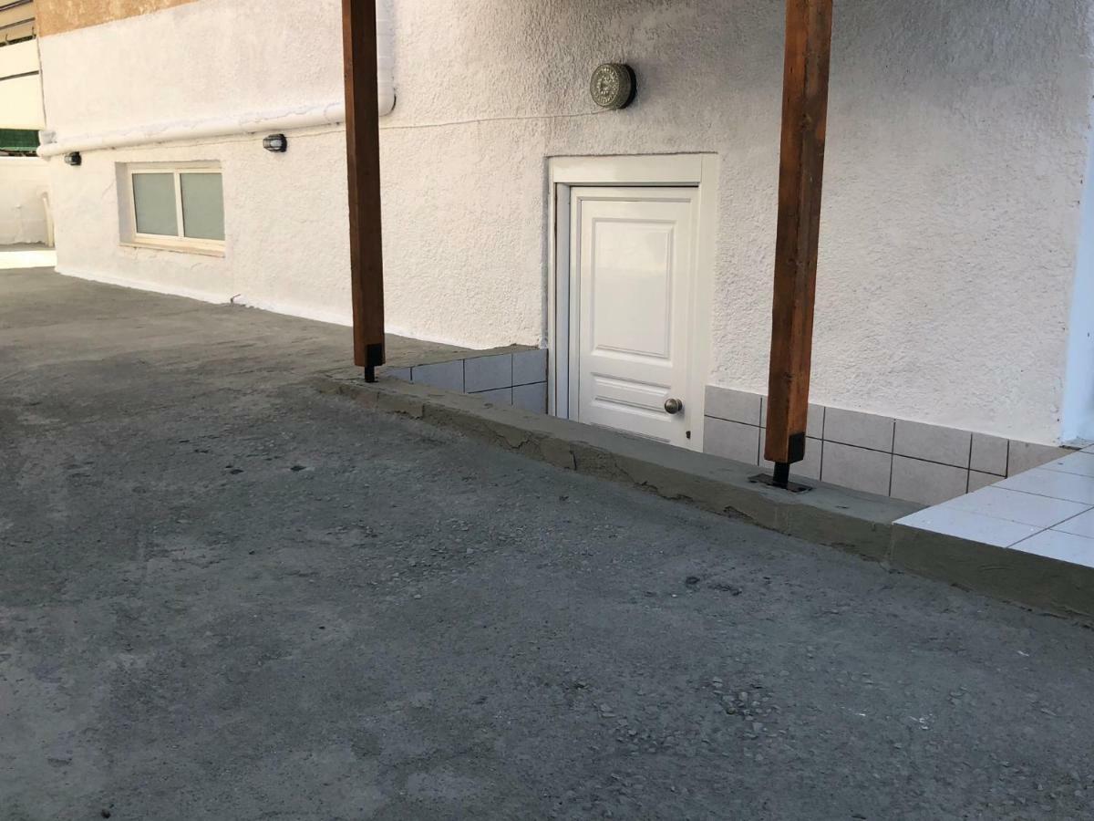 Renovated Apt Close To Beach Wifi Ac Anavyssos Extérieur photo